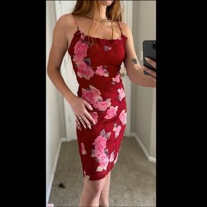 Vintage Women’s Red & Pink Roses Dress